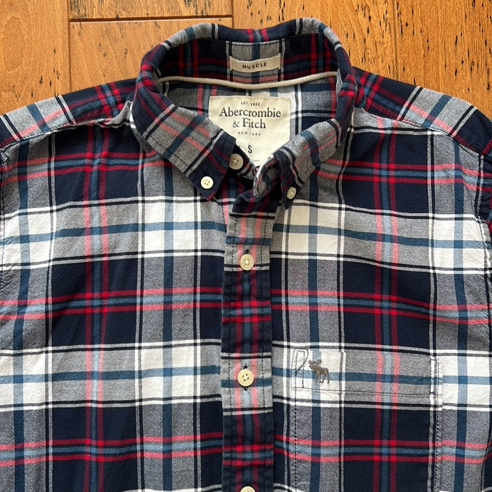 Abercrombie & Fitch long sleeve button down sz S